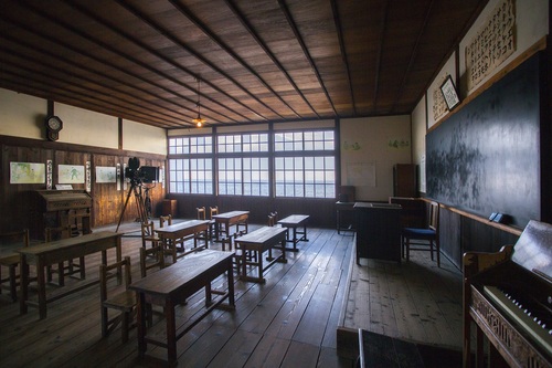 木造校舎教室06.jpg