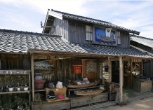 よろず雑貨　みさき屋